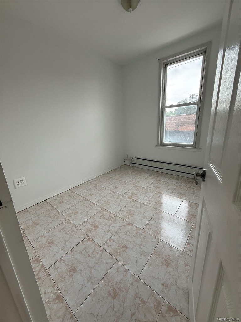 6020 60th Street - Photo 4