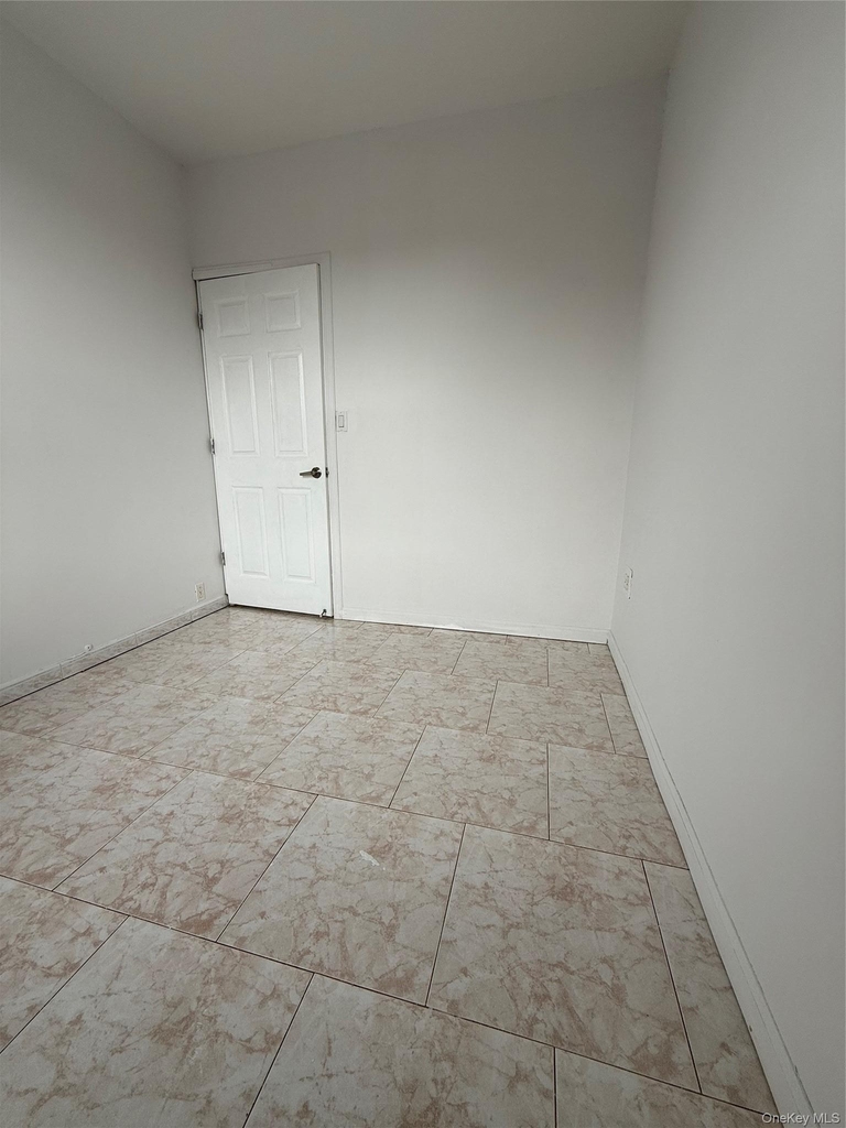 6020 60th Street - Photo 5