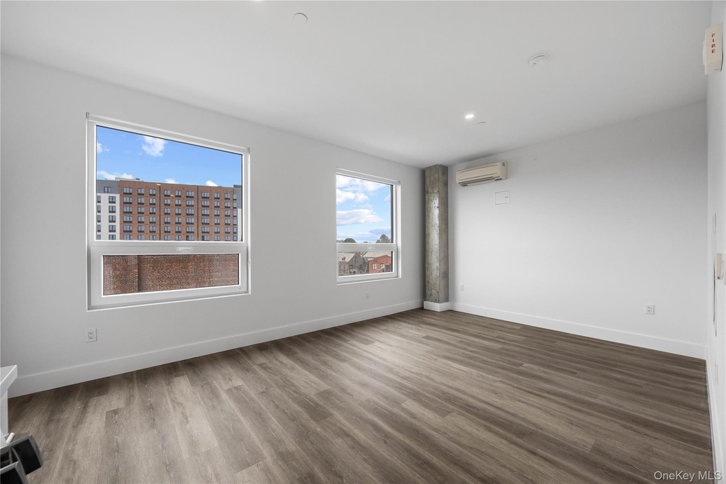 30 Broad Street - Photo 9