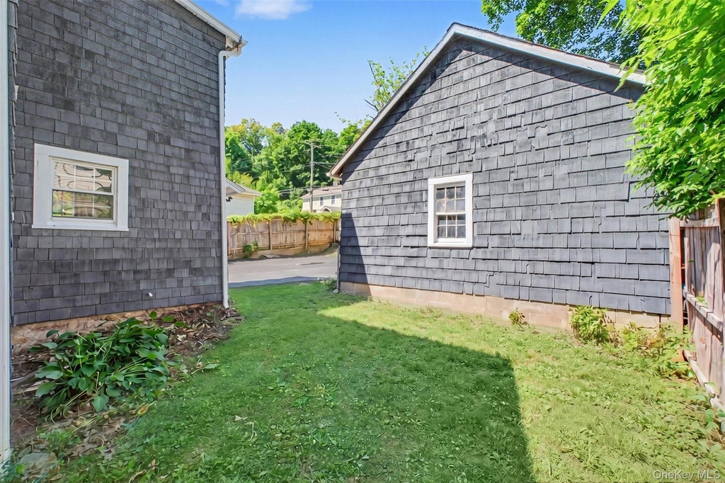 6 North Street - Photo 29