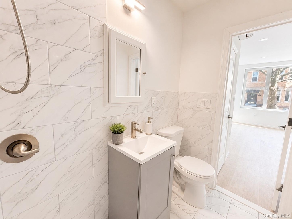 6946 64th Street - Photo 4