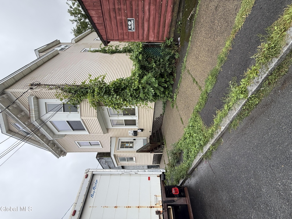 154 Spring Street - Photo 9
