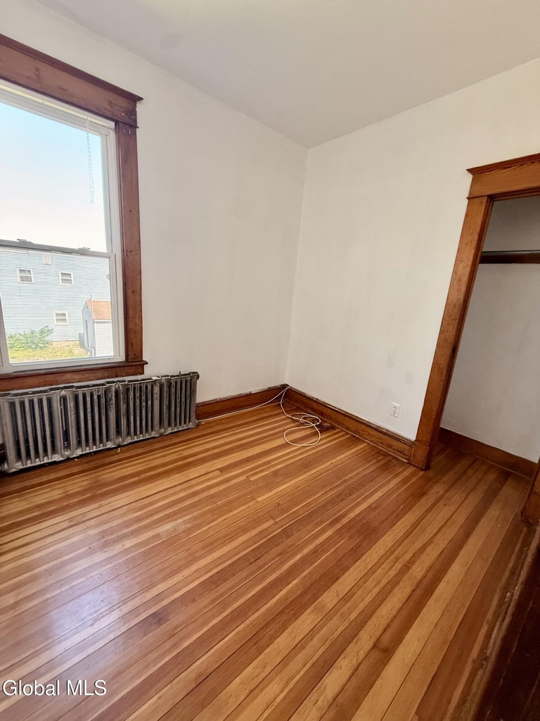 154 Spring Street - Photo 3