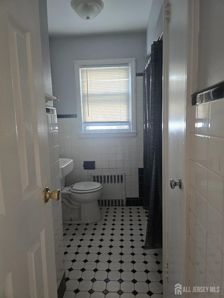 111 Bertram Avenue - Photo 8