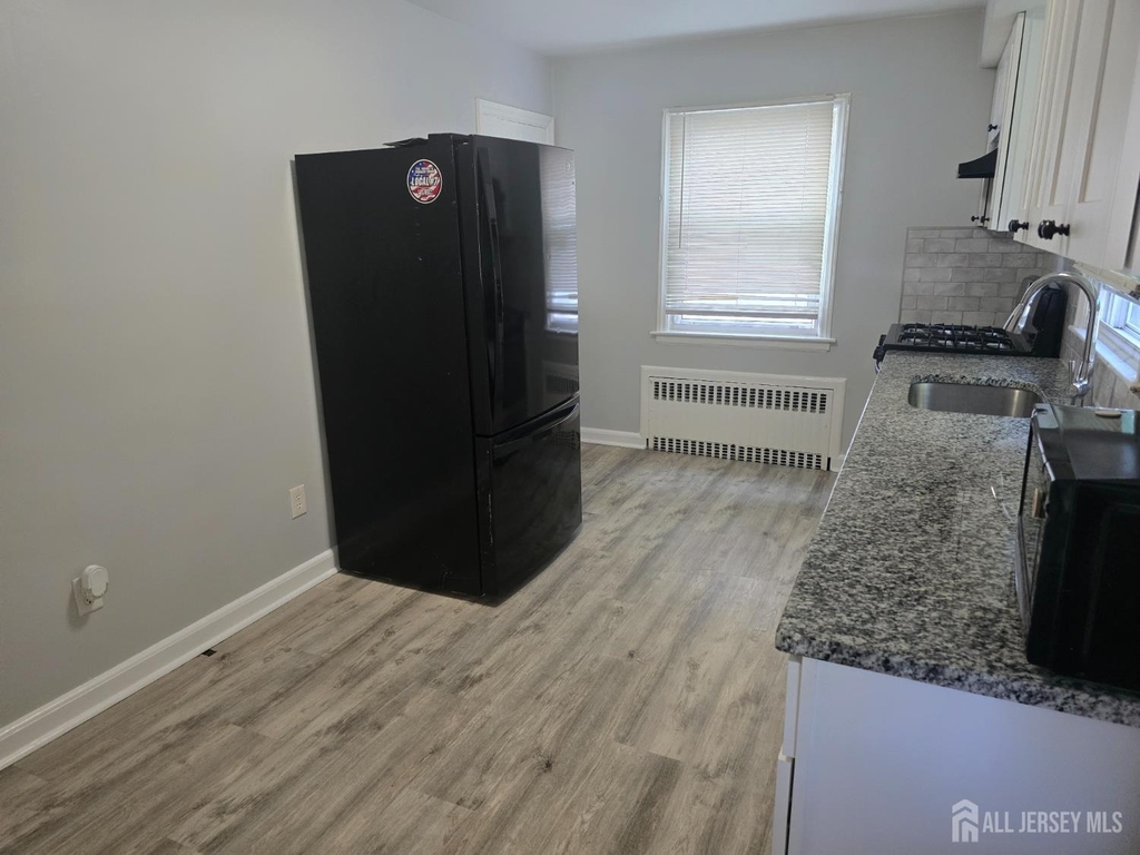 111 Bertram Avenue - Photo 6