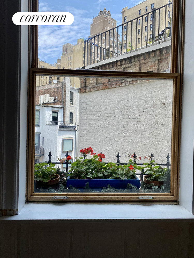 31 W 94th Street - Photo 8