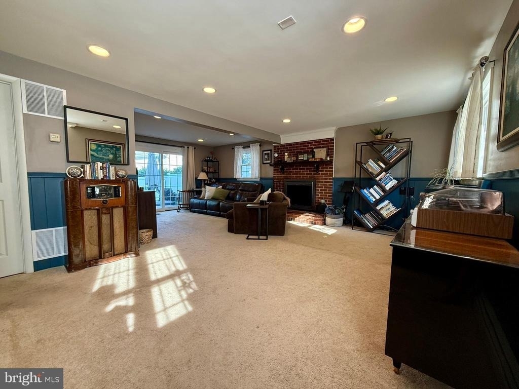 2223 Great Falls Street - Photo 15
