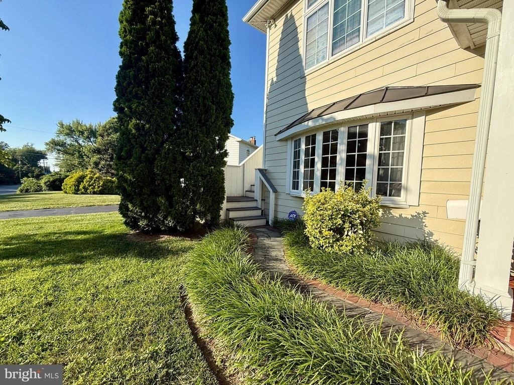 2223 Great Falls Street - Photo 20
