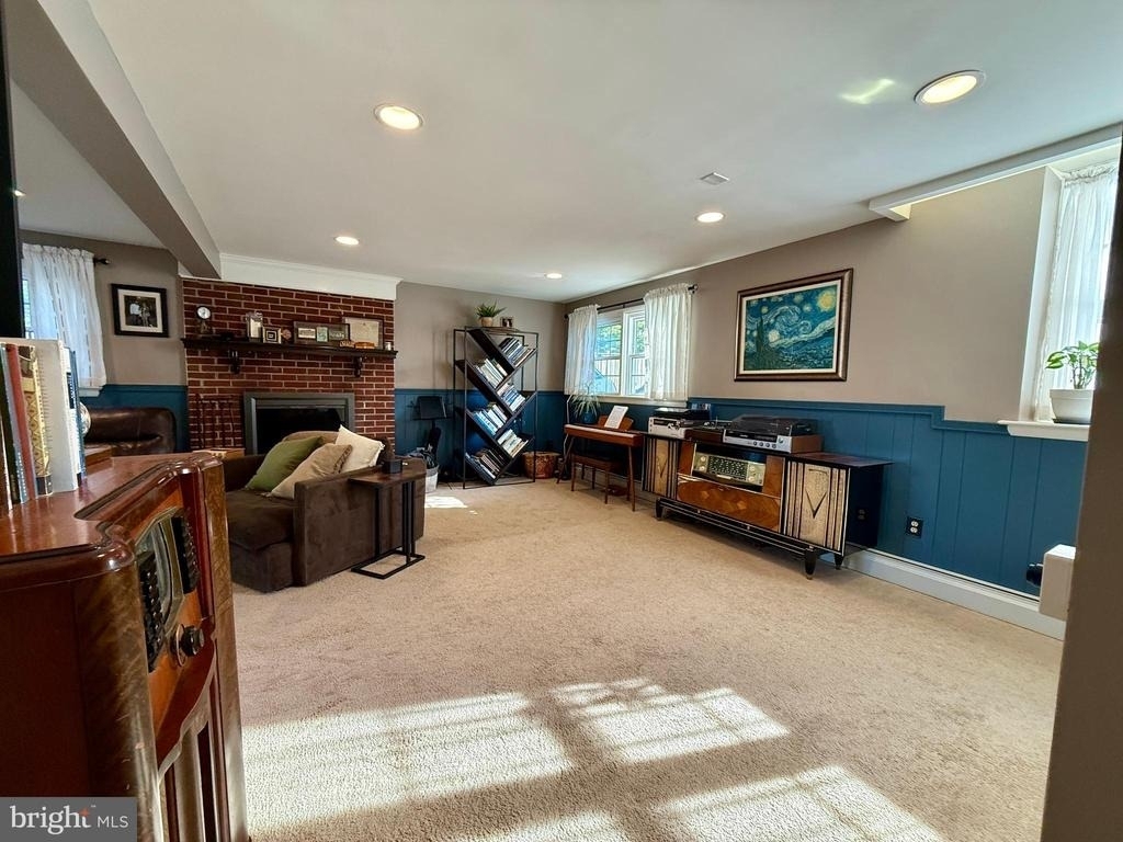 2223 Great Falls Street - Photo 16