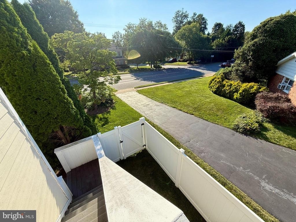 2223 Great Falls Street - Photo 8