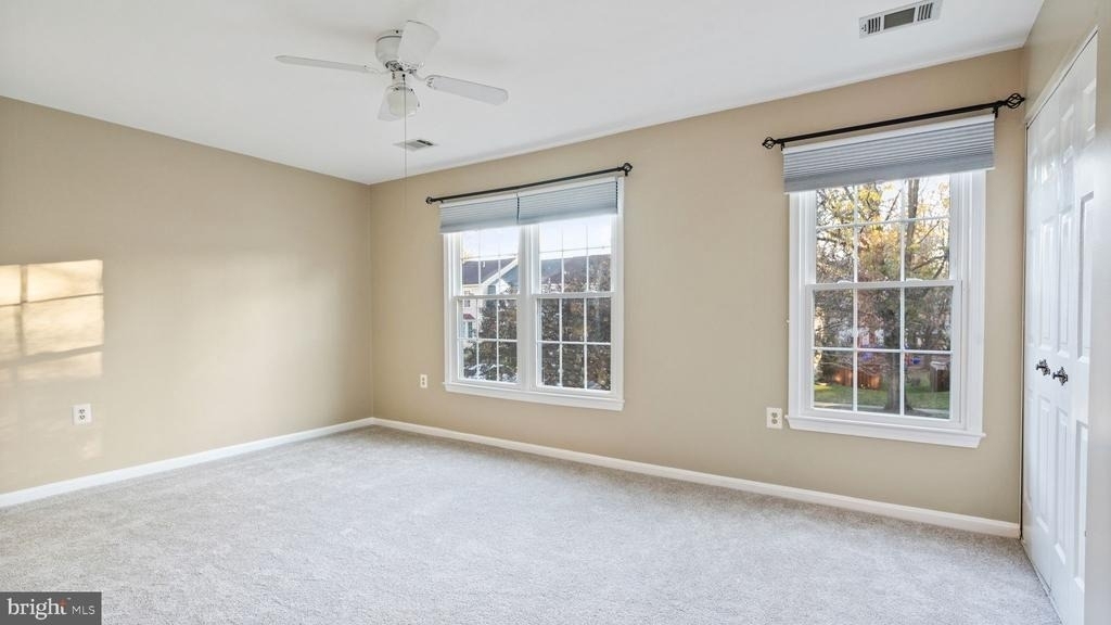 4453 Holly Avenue - Photo 19