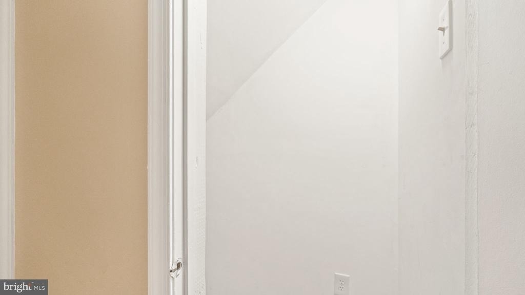 4453 Holly Avenue - Photo 41