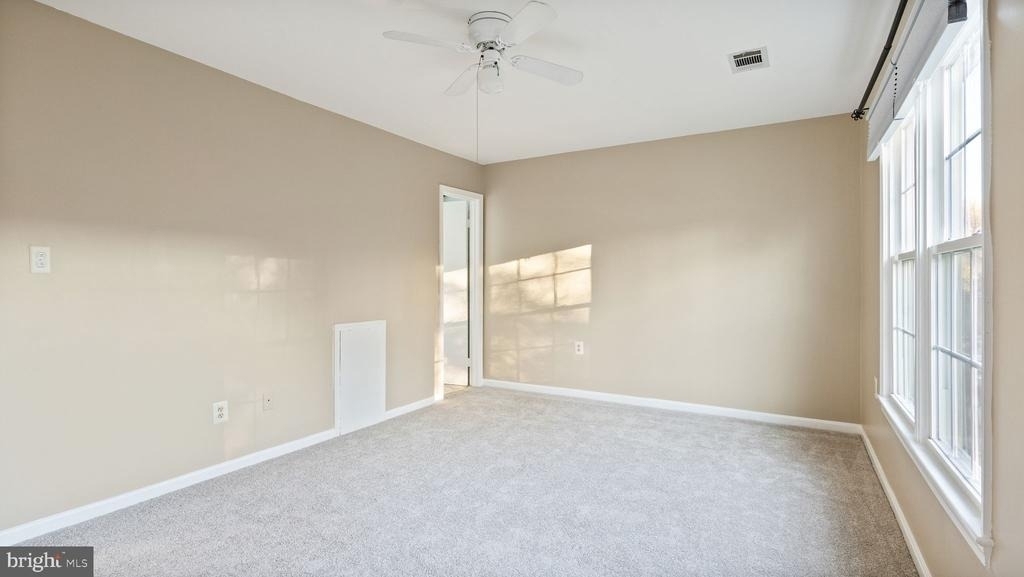 4453 Holly Avenue - Photo 20