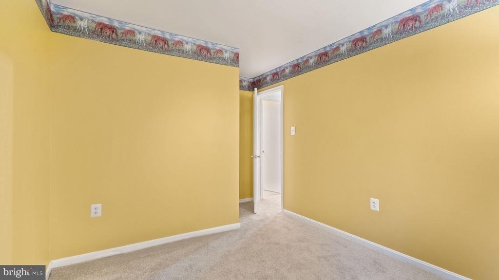 4453 Holly Avenue - Photo 29