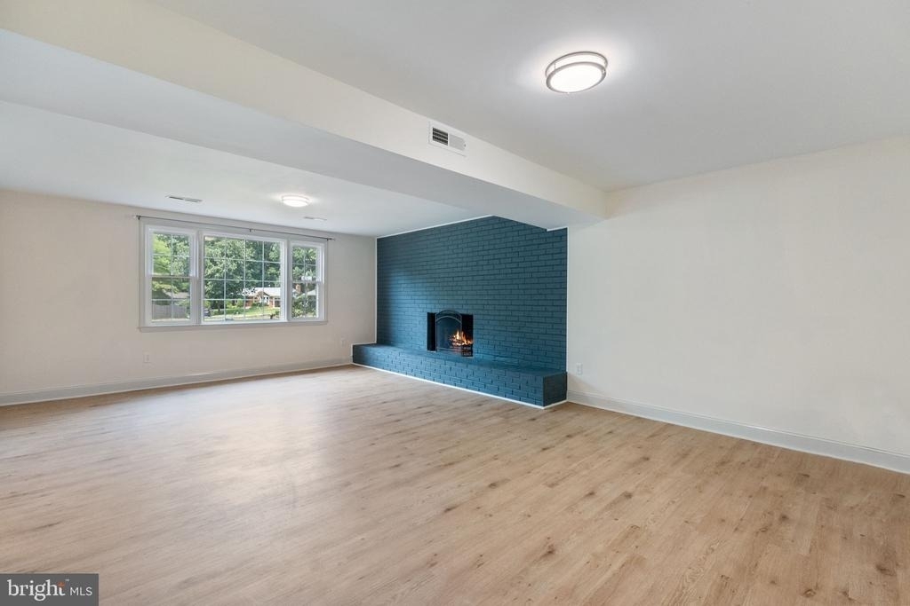 1731 Tamerisk Court - Photo 19