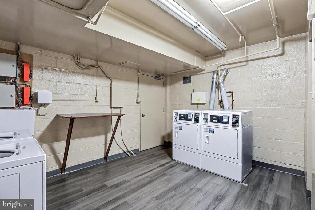 6 Canterbury Square - Photo 27