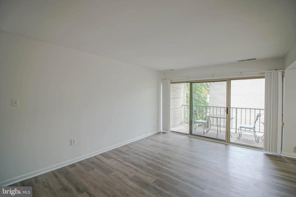 6 Canterbury Square - Photo 6