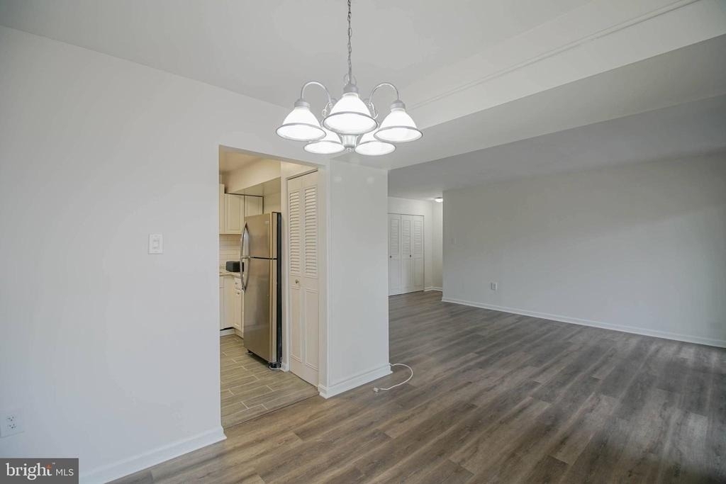 6 Canterbury Square - Photo 10
