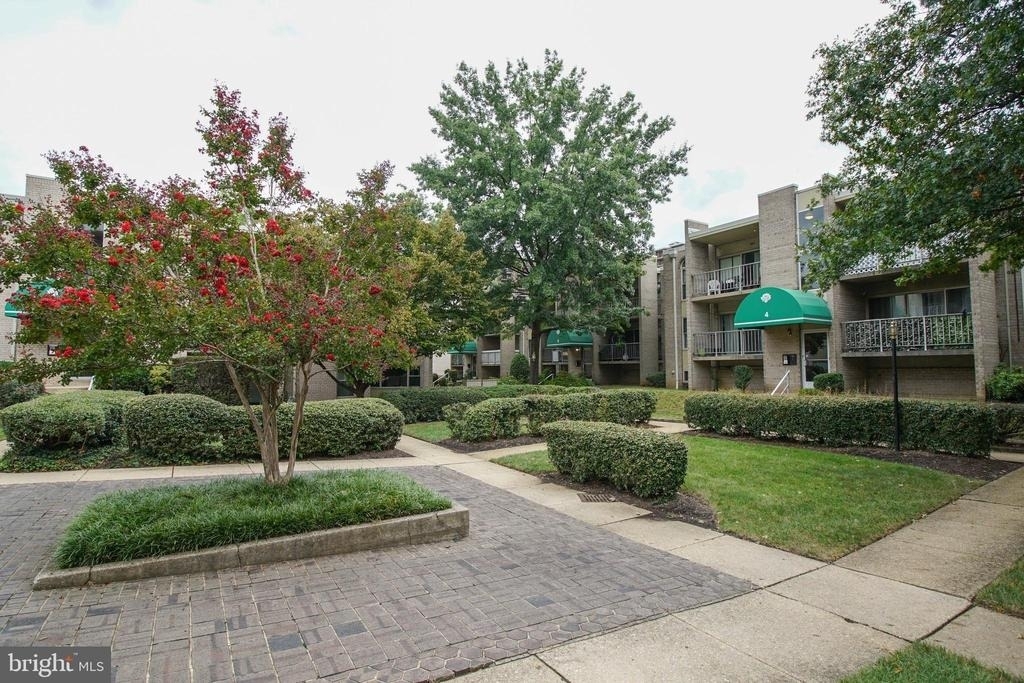 6 Canterbury Square - Photo 25