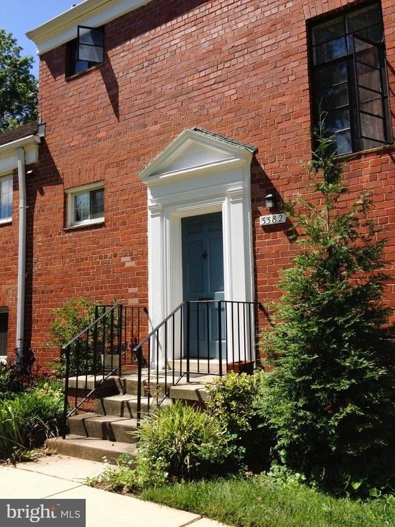 3382 Martha Custis Drive - Photo 0