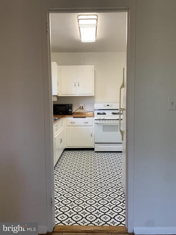 3382 Martha Custis Drive - Photo 7