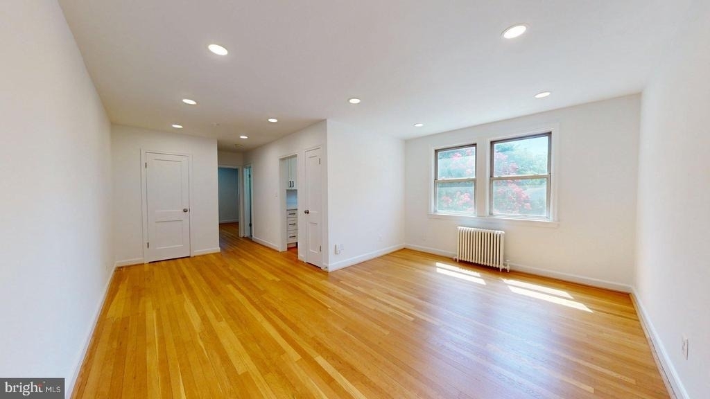 1210 N Kenilworth Street - Photo 0