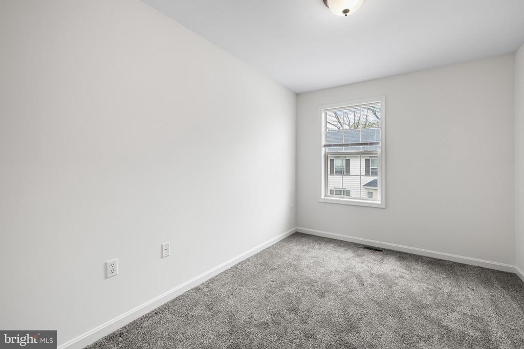 24 Shady Tree Court - Photo 19