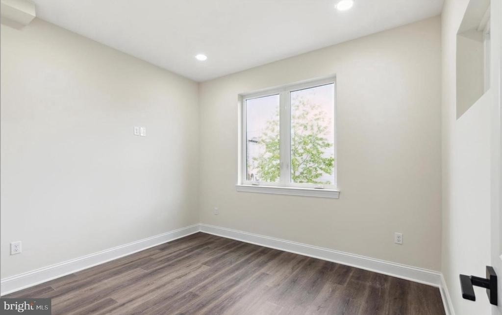 619 Cecil B Moore Avenue - Photo 6