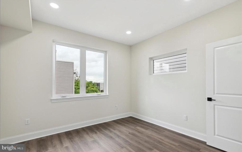 619 Cecil B Moore Avenue - Photo 16