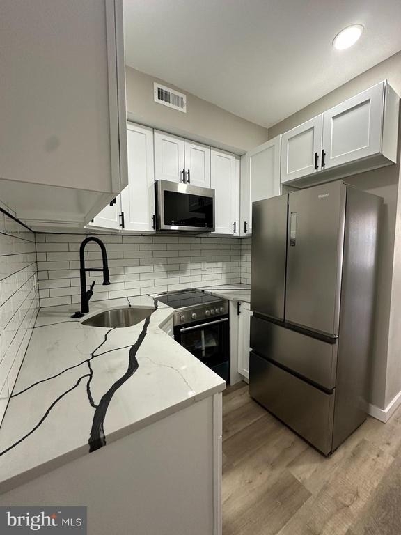 632 South Street - Photo 1