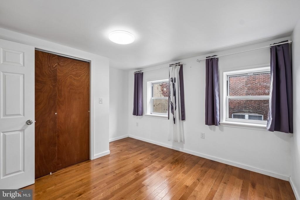 732 Dickinson Street - Photo 12