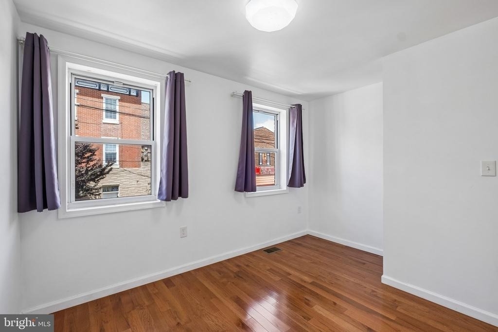 732 Dickinson Street - Photo 17