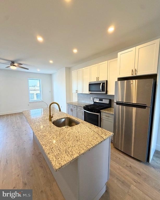 914 Snyder Avenue - Photo 8