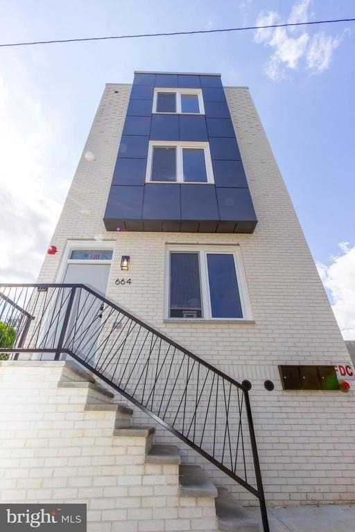 664 N Union Street - Photo 24