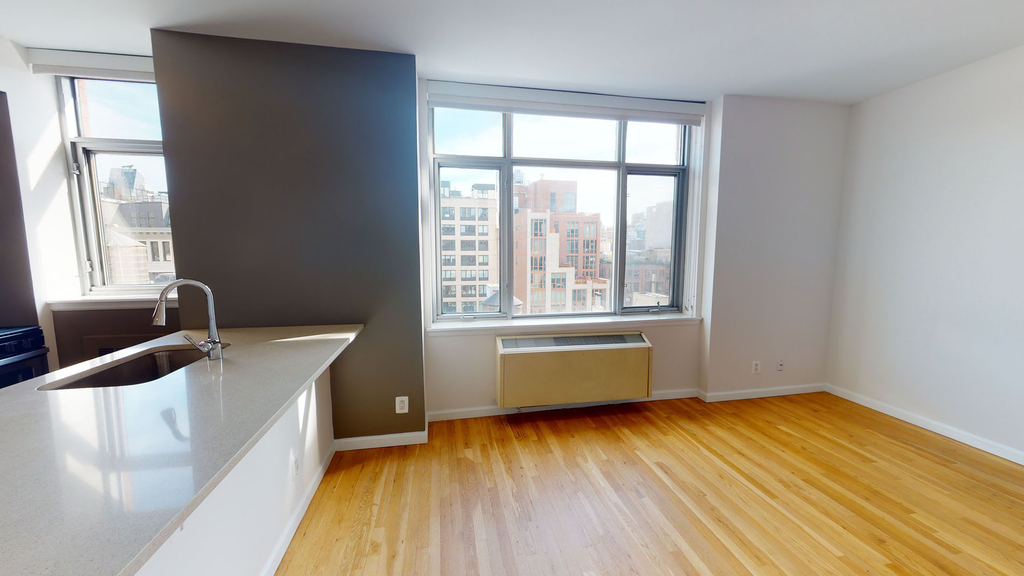 120 W. 21st - Photo 1