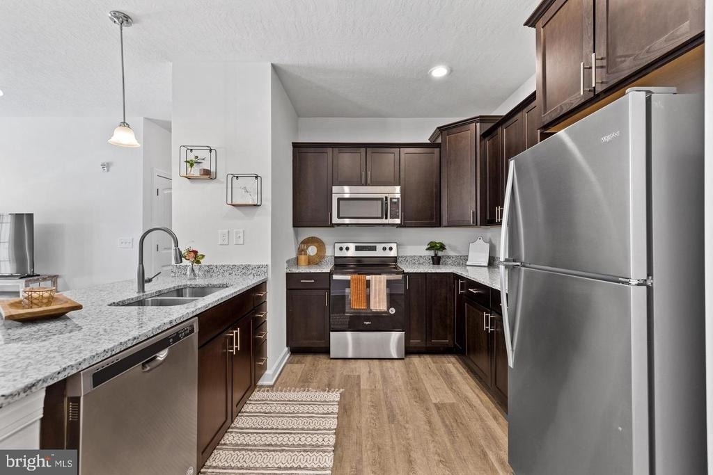 980 Setting Sun Ln - Photo 2
