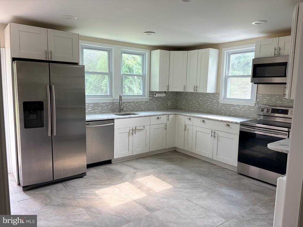 1011 Concord Road - Photo 1