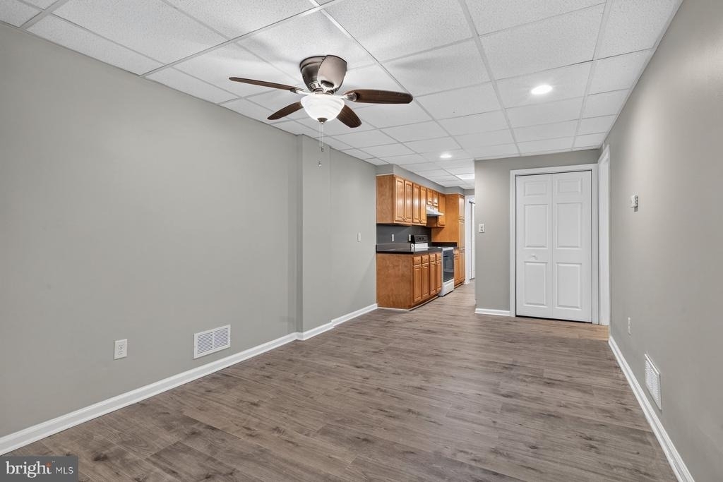 256 S Washington Street - Photo 6