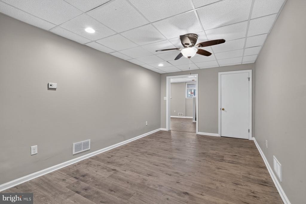256 S Washington Street - Photo 7