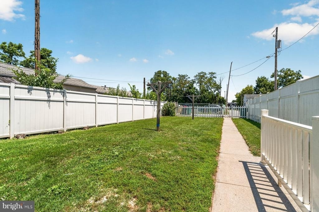 256 S Washington Street - Photo 20