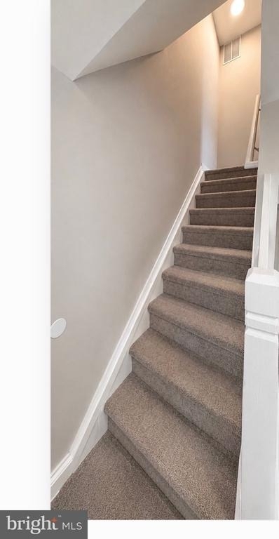 19 Lamont Court - Photo 10