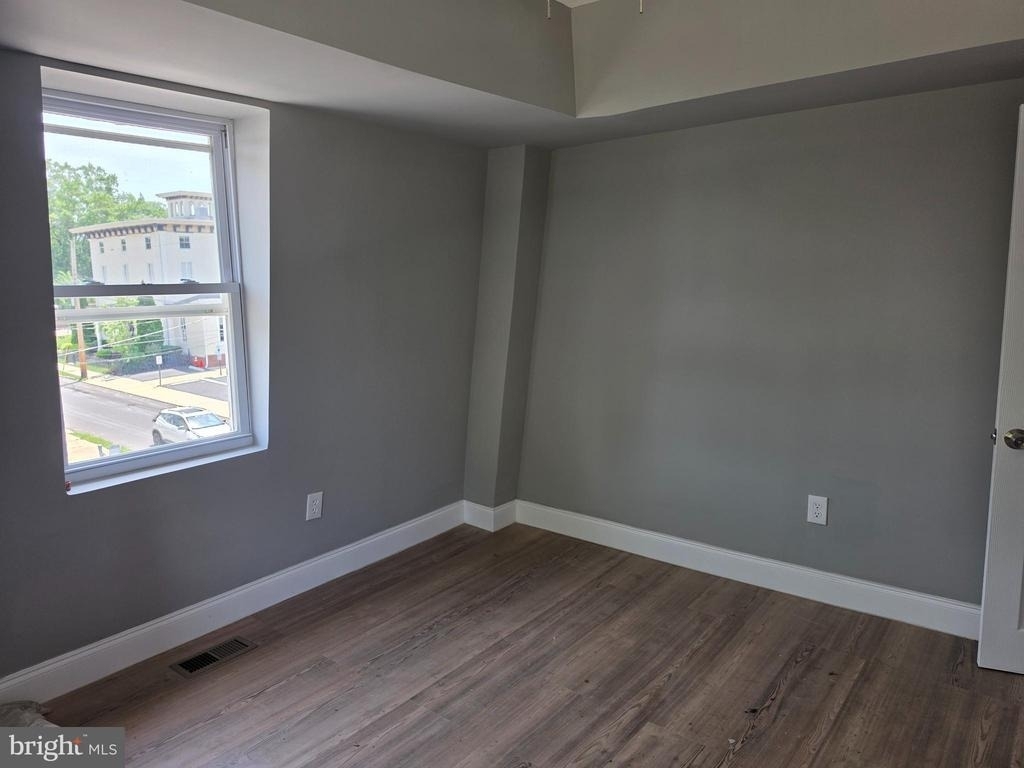 117 Mill - Photo 13