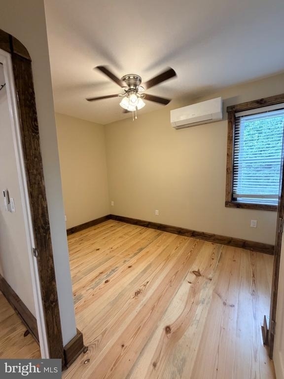 121 E Union Street - Photo 28