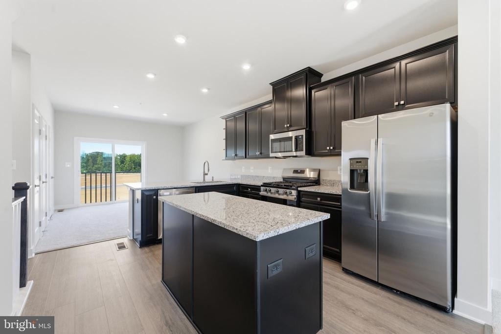 16130 Hyde Park Place - Photo 12