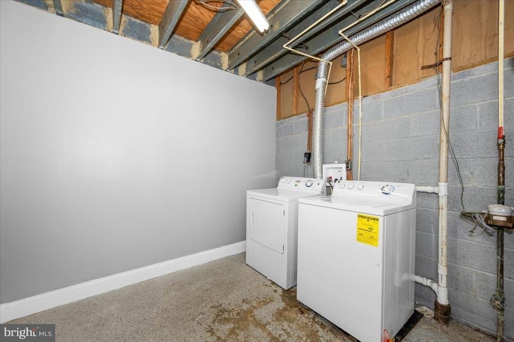 6309 Arwen Court - Photo 33