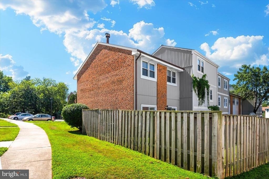 6309 Arwen Court - Photo 34