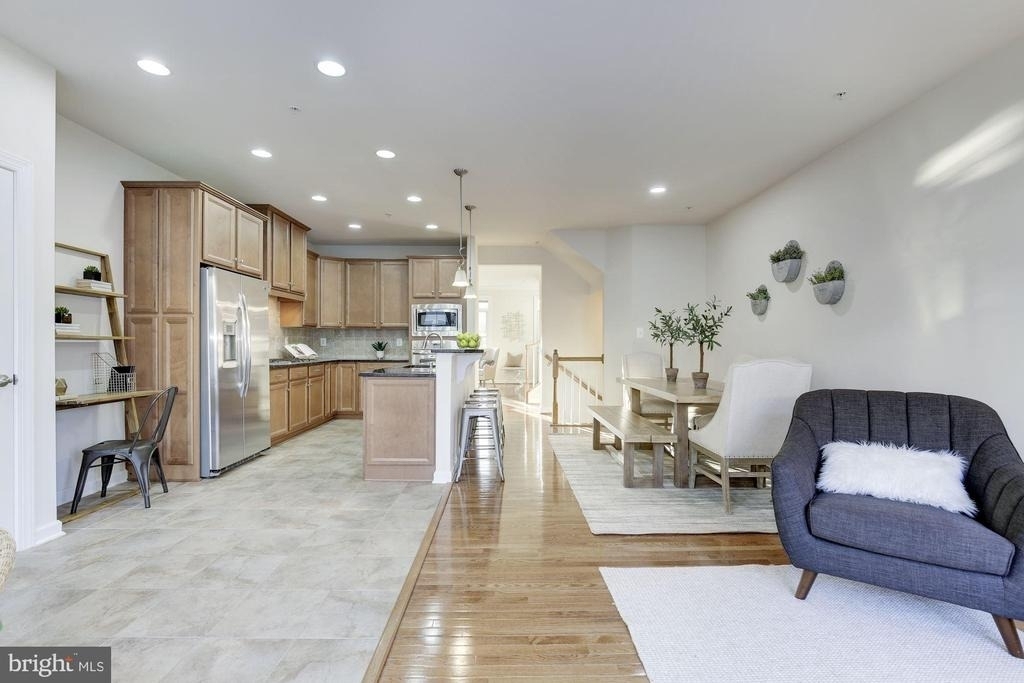 122 Parkview Avenue - Photo 11