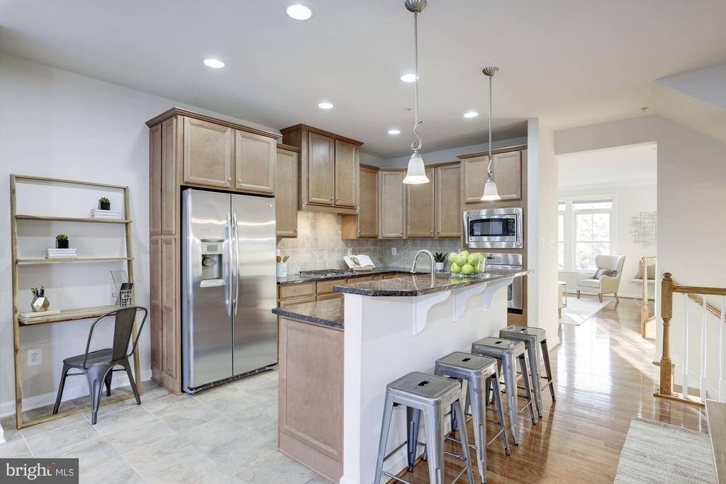 122 Parkview Avenue - Photo 5