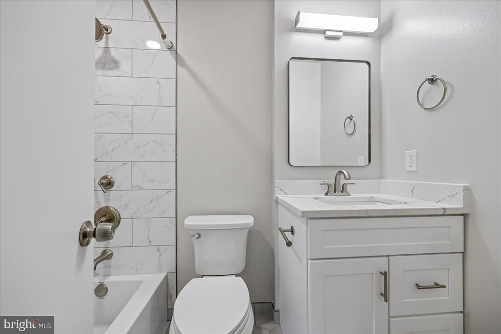 10417 Carlyn Ridge Road - Photo 19