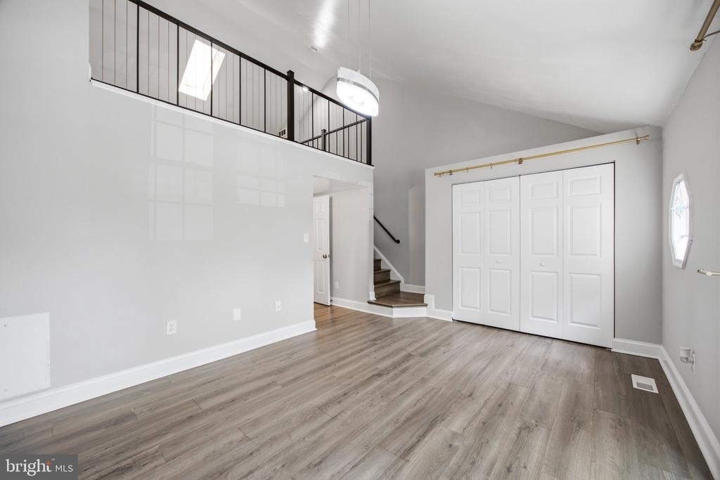 8609 Hawk Run Terrace - Photo 14